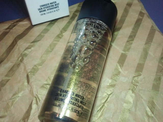 Resenha MAC água Hidratante