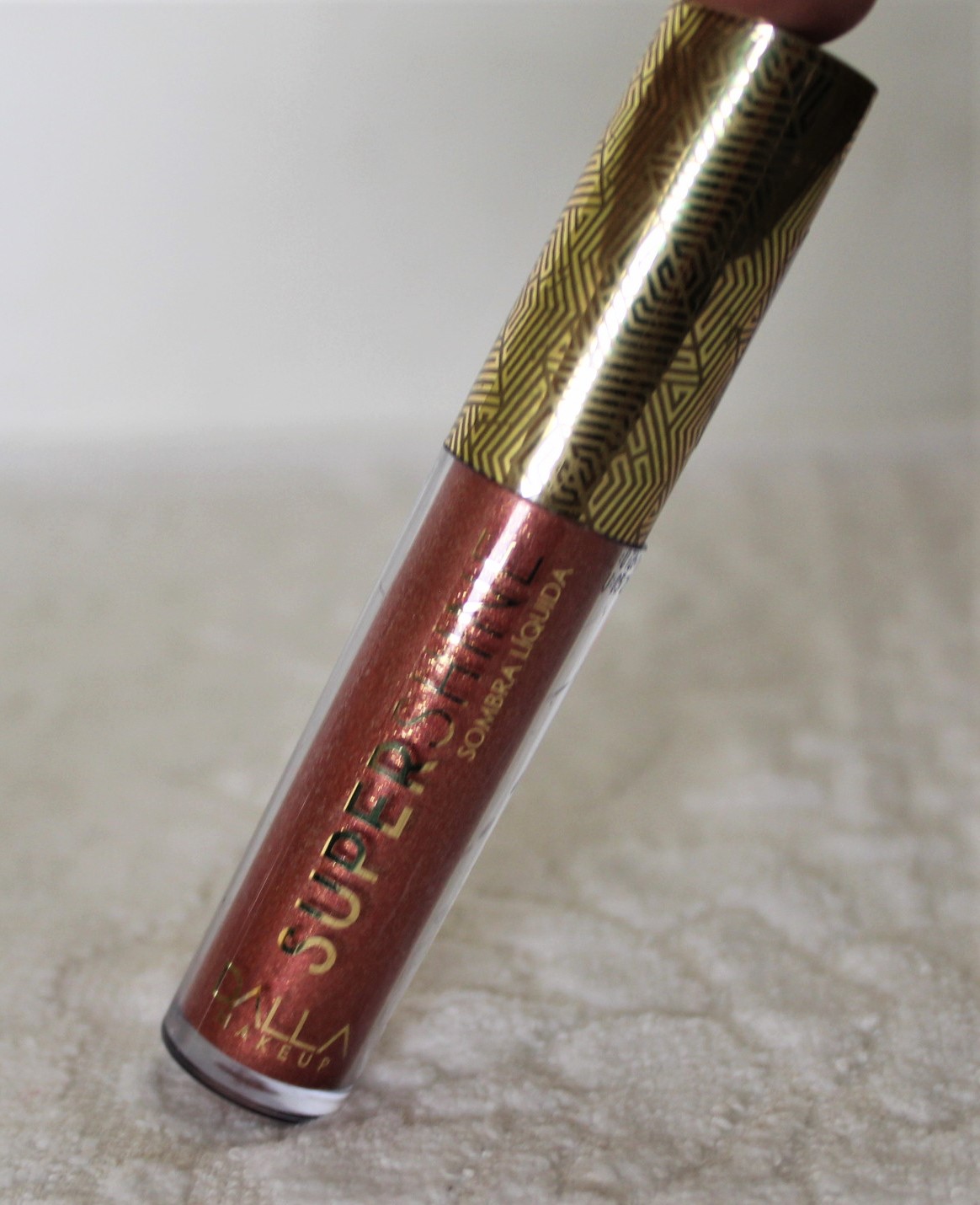 Sombra Líquida Dalla