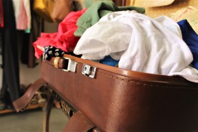 porque comprar em brechós..jpg