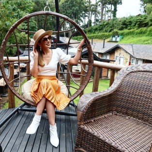 INSPIRAÇÃO DE POSES PARA FOTO (48)