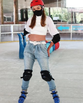 INSPIRAÇÃO DE POSES PARA FOTO (91)